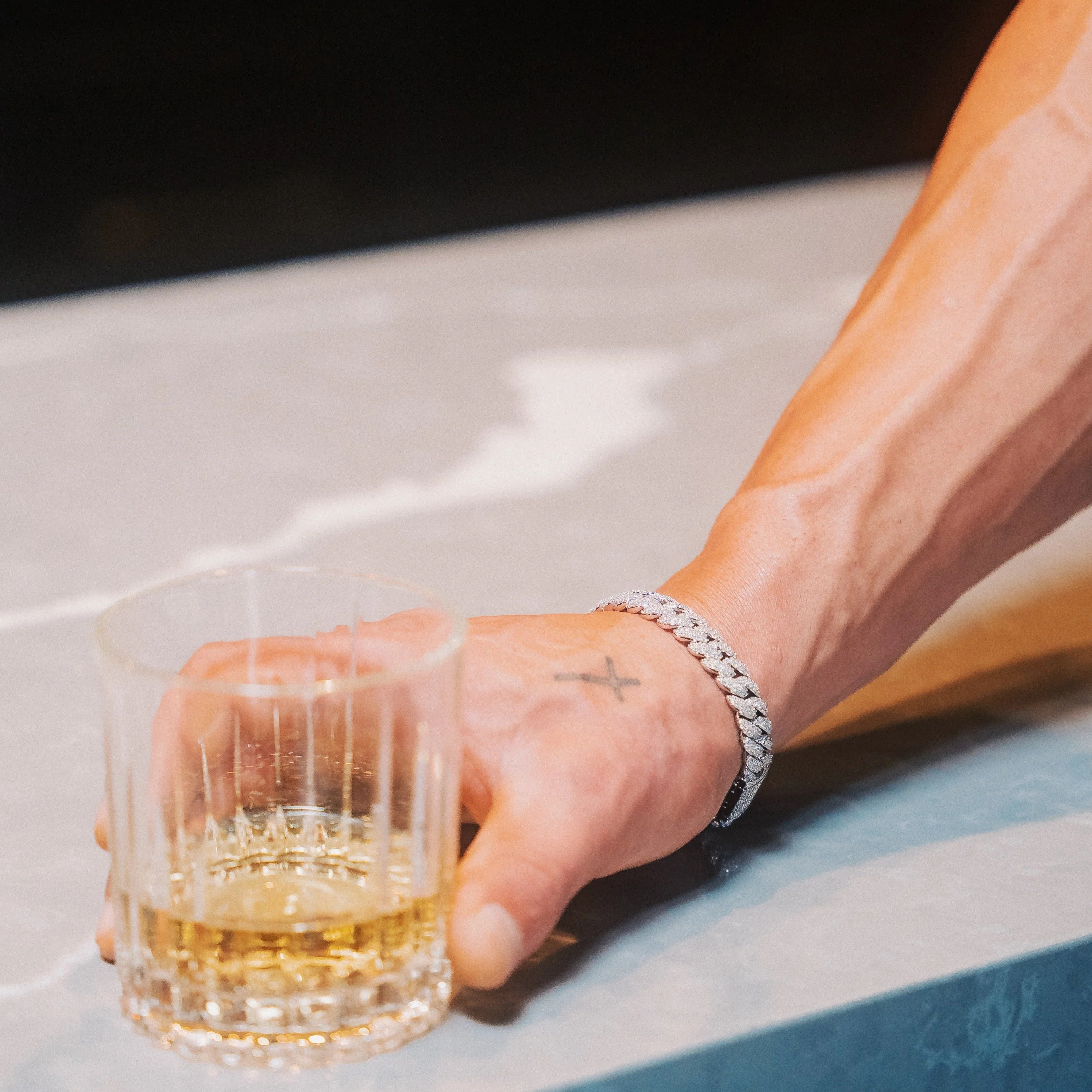 Iced Cuban Bracelet 10mm - Silver RG362 - Image 7